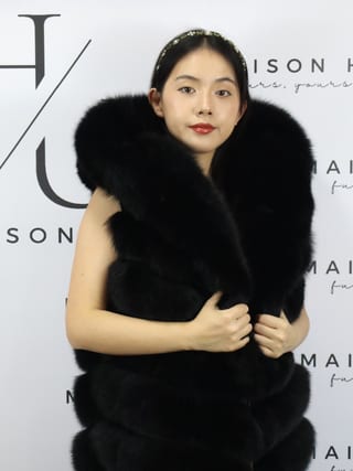 Grace, smanicato in pelliccia di volpe Maison Hu colore nero — immagine 24