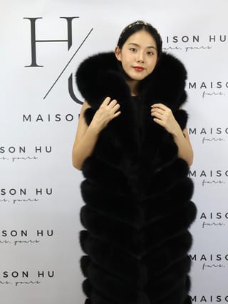 Grace, smanicato in pelliccia di volpe Maison Hu colore nero — immagine 29