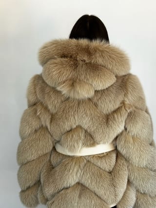 Honey, giacca in pelliccia di volpe Maison Hu colore beige — immagine 26