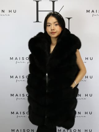 Kate con cerniera, smanicato in pelliccia di volpe Maison Hu colore nero — immagine 3