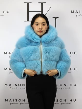 Lucy, giacca in pelliccia di volpe Maison Hu colore azzurro — immagine 12