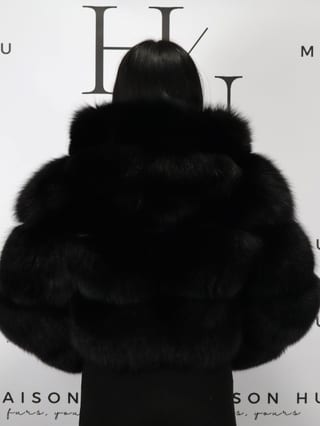 Lucy, giacca in pelliccia di volpe Maison Hu colore nero — immagine 15